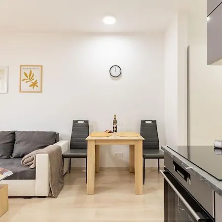 Cityscape Oasis: Active Heaven *