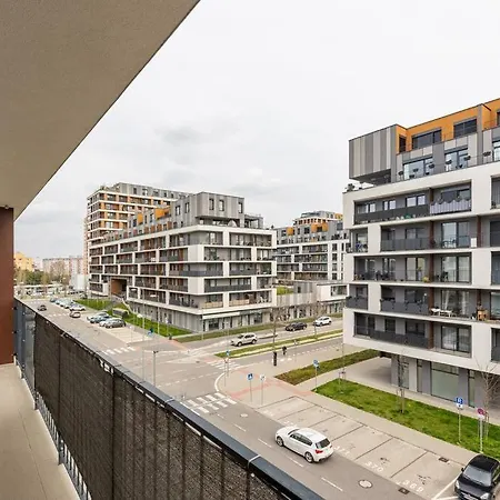 Cityscape Oasis: Active Heaven Апартаменты *