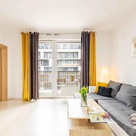 Cityscape Oasis: Active Heaven *