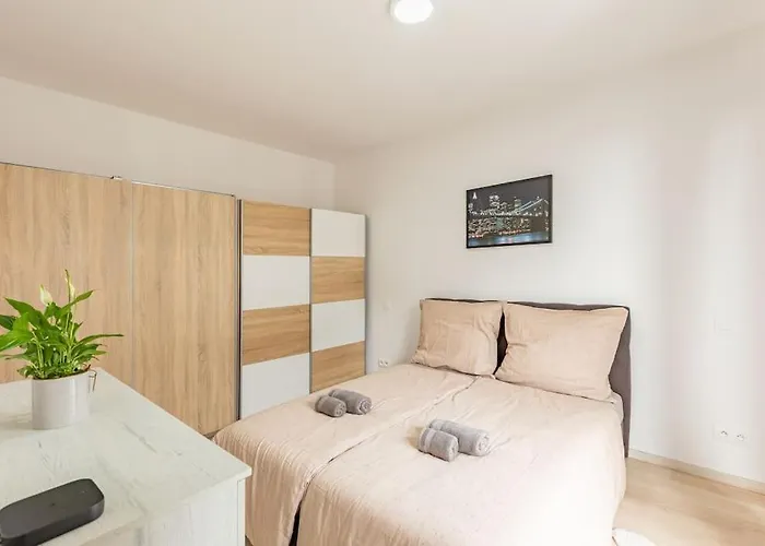 Cityscape Oasis: Active Heaven Apartamento *