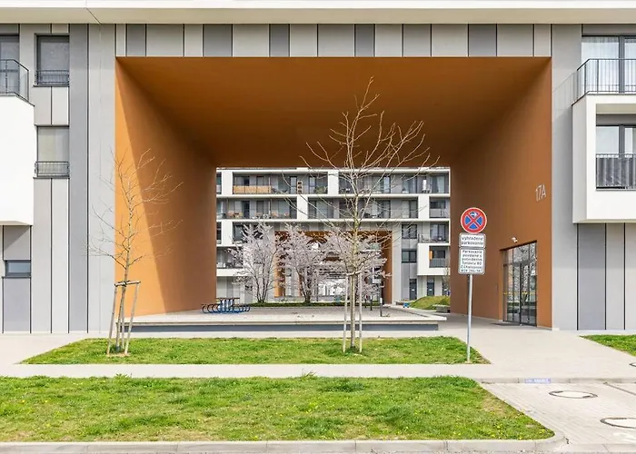 Cityscape Oasis: Active Heaven Apartamento *