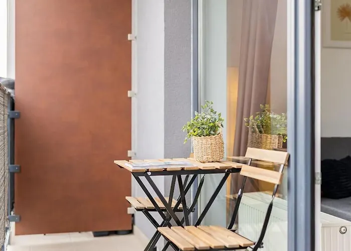 Cityscape Oasis: Active Heaven ברטיסלאבה