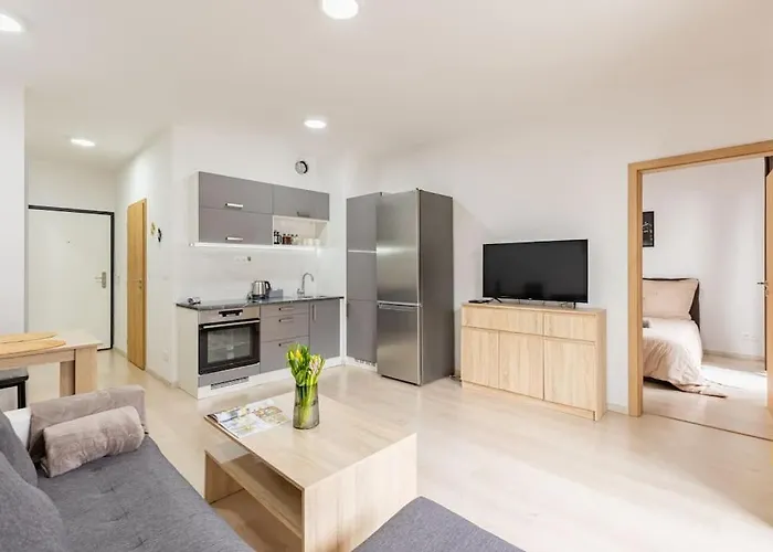 Cityscape Oasis: Active Heaven * ברטיסלאבה