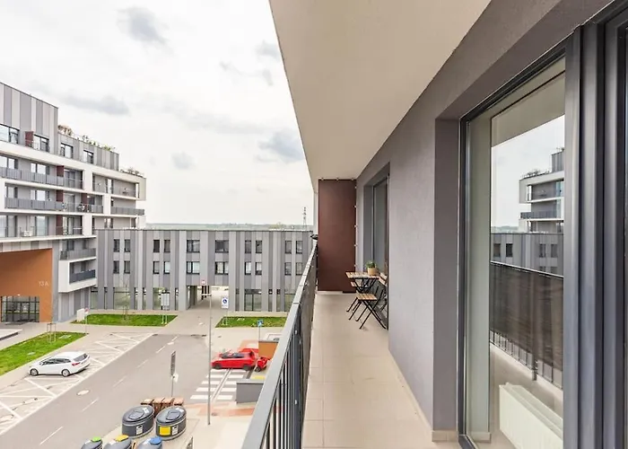 Cityscape Oasis: Active Heaven * ברטיסלאבה